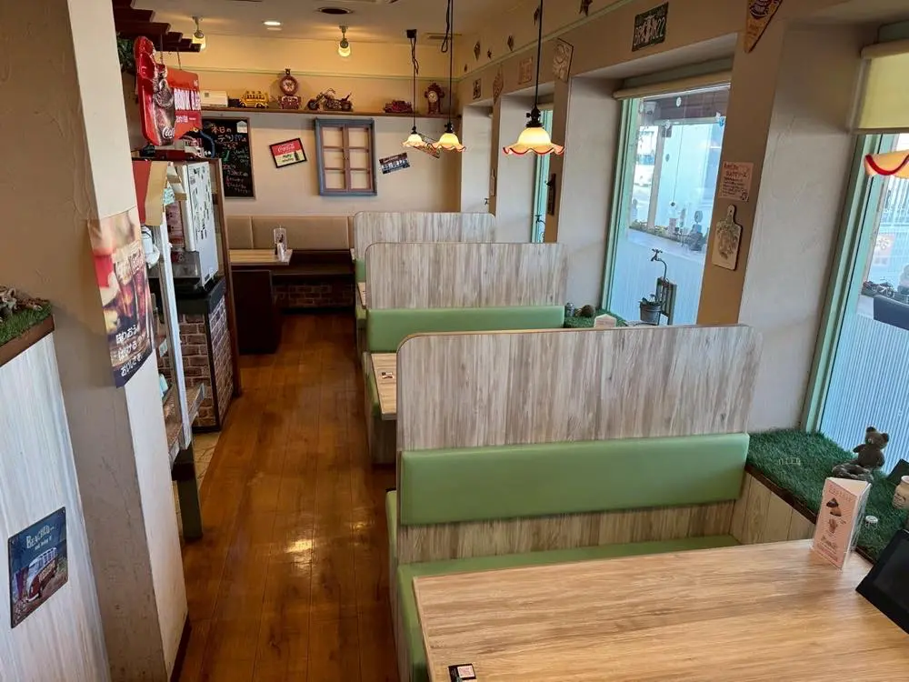店内3