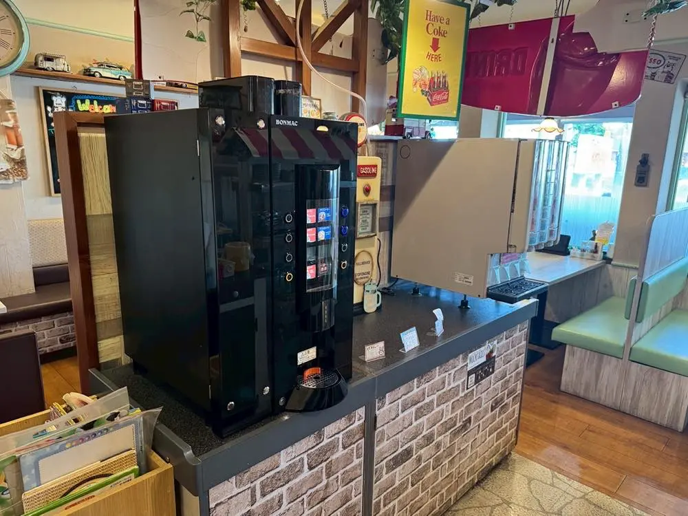 店内6